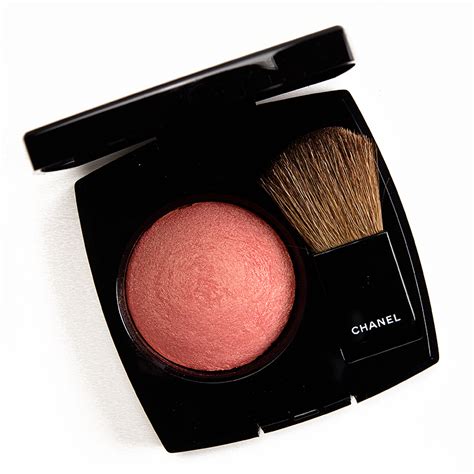 bruin contraste chanel|Chanel Joues Contraste Blush • Blush Review & Swatches.